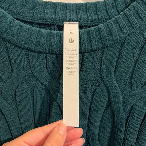 NWT Storm Teal Lululemon Cable-Knit Oversized Crewneck Sweater size XL - Picture 4 of 7